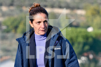 2022-11-26 - Patrizia Panico (Head Coach of ACF Fiorentina) - ACF FIORENTINA VS AC MILAN - ITALIAN SERIE A WOMEN - SOCCER