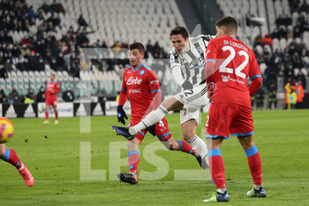 2022-01-06 - Federico Chiesa (Juventus FC) shots on goal - JUVENTUS FC VS SSC NAPOLI - ITALIAN SERIE A - SOCCER