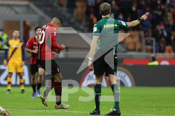 2022-01-06 - Junior Messias of AC Milan celebrates after scoring a goal during the Serie A 2021/22 football match between AC Milan and AS Roma at Giuseppe Meazza Stadium, Milan, Italy on January 06, 2022 - AC MILAN VS AS ROMA - ITALIAN SERIE A - SOCCER