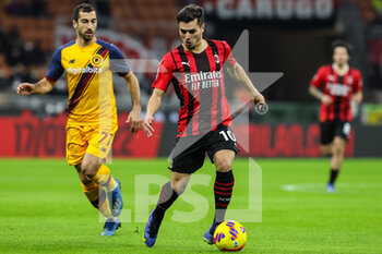 2022-01-06 - Brahim Diaz of AC Milan in action during the Serie A 2021/22 football match between AC Milan and AS Roma at Giuseppe Meazza Stadium, Milan, Italy on January 06, 2022 - AC MILAN VS AS ROMA - ITALIAN SERIE A - SOCCER