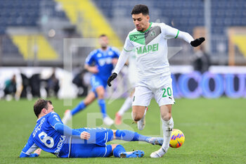 2022-01-09 - Abderrahman Harroui (Sassuolo) and Liam Henderson (Empoli) - EMPOLI FC VS US SASSUOLO - ITALIAN SERIE A - SOCCER