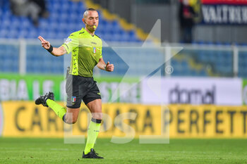 2022-01-09 - The Referee of the match Marco Guida of Torre Annunziata - GENOA CFC VS SPEZIA CALCIO - ITALIAN SERIE A - SOCCER