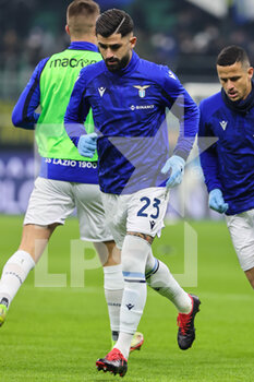 2022-01-09 - Elseid Hysaj of SS Lazio warms up during the Serie A 2021/22 football match between FC Internazionale and SS Lazio at Giuseppe Meazza Stadium, Milan, Italy on January 09, 2022 - INTER - FC INTERNAZIONALE VS SS LAZIO - ITALIAN SERIE A - SOCCER