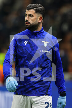 2022-01-09 - Elseid Hysaj of SS Lazio looks on during the Serie A 2021/22 football match between FC Internazionale and SS Lazio at Giuseppe Meazza Stadium, Milan, Italy on January 09, 2022 - INTER - FC INTERNAZIONALE VS SS LAZIO - ITALIAN SERIE A - SOCCER