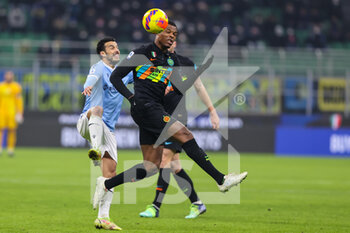 2022-01-09 - Denzel Dumfries of FC Internazionale in action during the Serie A 2021/22 football match between FC Internazionale and SS Lazio at Giuseppe Meazza Stadium, Milan, Italy on January 09, 2022 - INTER - FC INTERNAZIONALE VS SS LAZIO - ITALIAN SERIE A - SOCCER