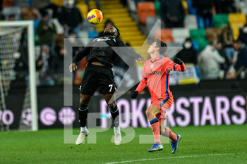 2022-01-09 - Udinese’s Stefano Okaka in action - UDINESE CALCIO VS ATALANTA BC - ITALIAN SERIE A - SOCCER