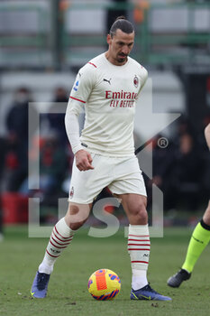 2022-01-09 - Zlatan Ibrahimovic (AC Milan) in action - VENEZIA FC VS AC MILAN - ITALIAN SERIE A - SOCCER