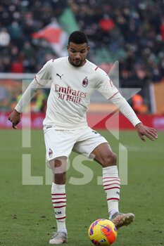 2022-01-09 - Junior Messias (AC Milan) in action - VENEZIA FC VS AC MILAN - ITALIAN SERIE A - SOCCER