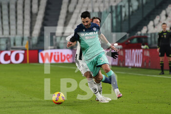 2022-01-15 - Tolgay Arslan (Udinese) vs Luca Pellegrini (Juventus FC) - JUVENTUS FC VS UDINESE CALCIO - ITALIAN SERIE A - SOCCER