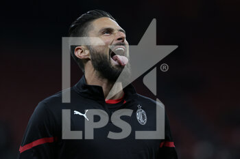 2022-01-17 - Olivier Giroud of AC Milan reacts during the Serie A 2021/22 football match between AC Milan and Spezia Calcio at Giuseppe Meazza Stadium, Milan, Italy on January 17, 2022 - AC MILAN VS SPEZIA CALCIO - ITALIAN SERIE A - SOCCER