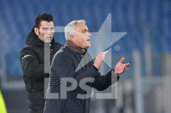 2022-01-16 - Jose’ Mourinho coach (AS Roma)  during the  Italian Football Championship League A 2021/2022 match between AS Roma vs Cagliari at the Olimpic Stadium in Rome  on 16 January 2021. - AS ROMA VS CAGLIARI CALCIO - ITALIAN SERIE A - SOCCER