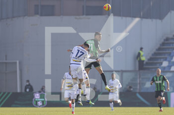 2022-01-16 - Gianluca Scamacca (Sassuolo) in action - US SASSUOLO VS HELLAS VERONA FC - ITALIAN SERIE A - SOCCER