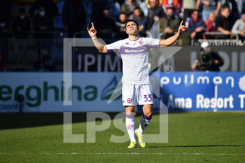 2022-01-23 - Riccardo Sottil of Fiorentina, Esultanza, Celebration after scoring goal - CAGLIARI CALCIO VS ACF FIORENTINA - ITALIAN SERIE A - SOCCER