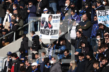 2022-02-06 - Atalanta BC fans show a banner for Marten De Roon (Atalanta BC) - ATALANTA BC VS CAGLIARI CALCIO - ITALIAN SERIE A - SOCCER