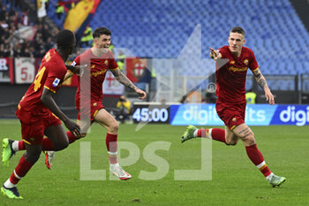 2022-02-05 - Nicolo' Zaniolo of A.S. Roma during the 24th day of the Serie A Championship between A.S. Roma vs Genoa CFC on 5th February 2022 at the Stadio Olimpico in Rome, Italy. - AS ROMA VS GENOA CFC - ITALIAN SERIE A - SOCCER