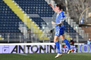 2022-02-13 - Andrea Pinamonti (Empoli FC) celebrates after scoring a goal - EMPOLI FC VS CAGLIARI CALCIO - ITALIAN SERIE A - SOCCER