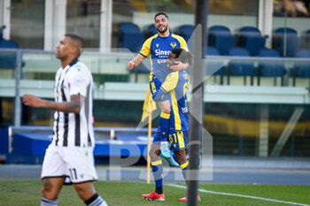 2022-02-13 - Verona's Giancluca Caprari celebrates after scoring a goal 3-0 with Verona's Adrien Tamèze - HELLAS VERONA FC VS UDINESE CALCIO - ITALIAN SERIE A - SOCCER