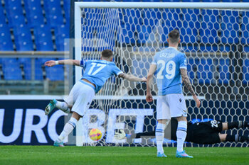 2022-02-12 - Ciro Immobile (SS Lazio) goal 1-0 during the Italian Football Championship League A 2021/2022 match between SS Lazio vs Bologna FC at the Olimpic Stadium in Rome on 12 February 2022. - SS LAZIO VS BOLOGNA FC - ITALIAN SERIE A - SOCCER