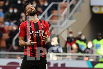 2022-02-13 - Olivier Giroud of AC Milan expresses disappointment during the Serie A 2021/22 football match between AC Milan and UC Sampdoria at Giuseppe Meazza Stadium, Milan, Italy on February 13, 2022 - AC MILAN VS UC SAMPDORIA - ITALIAN SERIE A - SOCCER