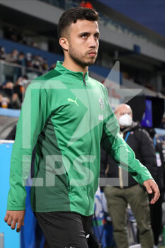 2022-02-13 - Matheus Henrique of US SASSUOLO looks on during the Serie A match between US Sassuolo and AS Roma at Mapei Stadium-Città del Tricolore on February 13, 2022 in Reggio Emilia, Italy. - US SASSUOLO VS AS ROMA - ITALIAN SERIE A - SOCCER