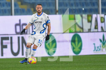 2022-02-25 - Danilo D'Ambrosio (Inter) - GENOA CFC VS INTER - FC INTERNAZIONALE - ITALIAN SERIE A - SOCCER