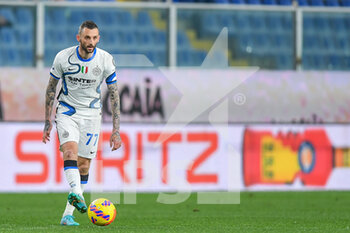 2022-02-25 - Marcelo Brozovic (Inter) - GENOA CFC VS INTER - FC INTERNAZIONALE - ITALIAN SERIE A - SOCCER
