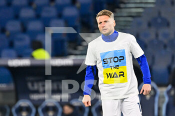 2022-02-27 - Ciro Immobile (SS Lazio) wears a shirt with writing STOP the WAR during the Italian Football Championship League A 2021/2022 match between SS Lazio vs SSC Napoli at the Olimpic Stadium in Rome on 27 February 2022. - SS LAZIO VS SSC NAPOLI - ITALIAN SERIE A - SOCCER