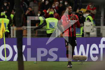 2022-02-25 - Rafael Leao of AC Milan celebrates after scoring a goal during the Serie A 2021/22 football match between AC Milan and Udinese Calcio at Giuseppe Meazza Stadium, Milan, Italy on February 25, 2022 - AC MILAN VS UDINESE CALCIO - ITALIAN SERIE A - SOCCER