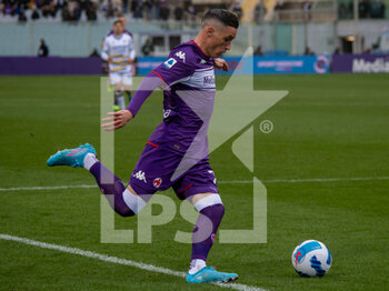 2022-03-06 - Callejon fiorentina carries the ball - ACF FIORENTINA VS HELLAS VERONA FC - ITALIAN SERIE A - SOCCER