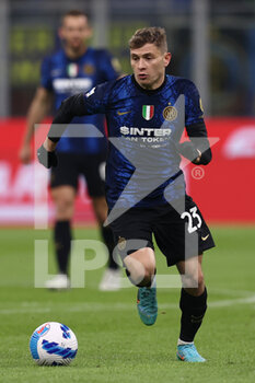 2022-03-04 - Nicolo Barella (FC Internazionale) in action - INTER - FC INTERNAZIONALE VS US SALERNITANA - ITALIAN SERIE A - SOCCER