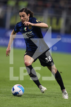 2022-03-04 - Matteo Darmian (FC Internazionale) in action - INTER - FC INTERNAZIONALE VS US SALERNITANA - ITALIAN SERIE A - SOCCER