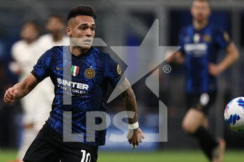 2022-03-04 - Lautaro Martinez (FC Internazionale) in action - INTER - FC INTERNAZIONALE VS US SALERNITANA - ITALIAN SERIE A - SOCCER