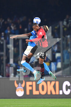 2022-03-06 - Milan's defender Pierre Kalulu jump for the ball with Napoli's forward Victor Osimhen  - SSC NAPOLI VS AC MILAN - ITALIAN SERIE A - SOCCER