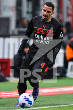2022-03-12 - Ismael Bennacer of AC Milan in action during the Serie A 2021/22 football match between AC Milan and Empoli FC at Giuseppe Meazza Stadium, Milan, Italy on March 12, 2022 - AC MILAN VS EMPOLI FC - ITALIAN SERIE A - SOCCER