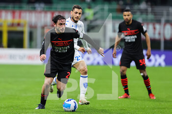 2022-03-12 - Davide Calabria of AC Milan in action during the Serie A 2021/22 football match between AC Milan and Empoli FC at Giuseppe Meazza Stadium, Milan, Italy on March 12, 2022 - AC MILAN VS EMPOLI FC - ITALIAN SERIE A - SOCCER
