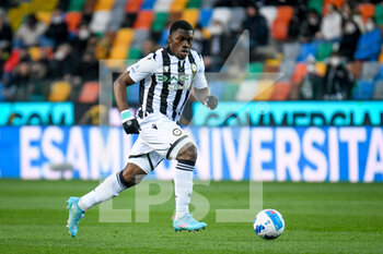 2022-03-13 - Udinese's Jean-Victor Makengo portrait in action - UDINESE CALCIO VS AS ROMA - ITALIAN SERIE A - SOCCER