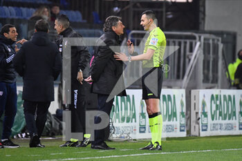 2022-03-19 - Walter Mazzarri Mister of Cagliari Calcio, Arbitro, Referee, - CAGLIARI CALCIO VS AC MILAN - ITALIAN SERIE A - SOCCER