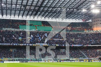 2022-03-19 - FC Internazionale supporters during the Serie A 2021/22 football match between FC Internazionale and ACF Fiorentina at Giuseppe Meazza Stadium, Milan, Italy on March 19, 2022 - INTER - FC INTERNAZIONALE VS ACF FIORENTINA - ITALIAN SERIE A - SOCCER