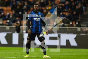 2022-03-19 - Felipe Caicedo of FC Internazionale reacts during the Serie A 2021/22 football match between FC Internazionale and ACF Fiorentina at Giuseppe Meazza Stadium, Milan, Italy on March 19, 2022 - INTER - FC INTERNAZIONALE VS ACF FIORENTINA - ITALIAN SERIE A - SOCCER