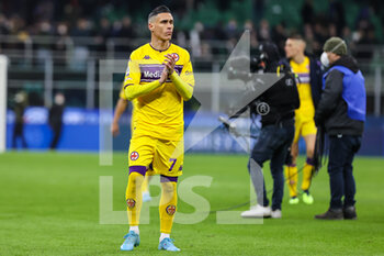 2022-03-19 - Jose Callejon of ACF Fiorentina celebrates during the Serie A 2021/22 football match between FC Internazionale and ACF Fiorentina at Giuseppe Meazza Stadium, Milan, Italy on March 19, 2022 - INTER - FC INTERNAZIONALE VS ACF FIORENTINA - ITALIAN SERIE A - SOCCER