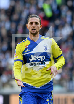 2022-03-20 - Adrien Rabiot of Juventus FC in action during the Serie A 2021/22 match between Juventus FC and US Salernitana at Allianz Stadium on March 20, 2022 in Turin, Italy-Photo ReporterTorino - JUVENTUS FC VS US SALERNITANA - ITALIAN SERIE A - SOCCER