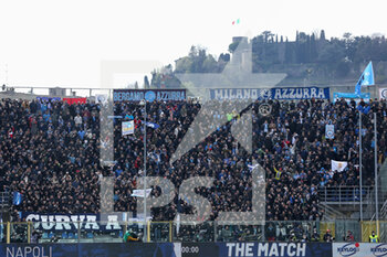 2022-04-03 - SSC Napoli supporters sing and clap their hands - ATALANTA BC VS SSC NAPOLI - ITALIAN SERIE A - SOCCER