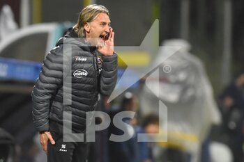 2022-04-02 - Ivan Juric Coach ( Torino Football Club) yells at his boys during the Serie A 2021/22 match between US Salernitana 1919 and Torino Football Club at Arechi Stadium, I - US SALERNITANA VS TORINO FC - ITALIAN SERIE A - SOCCER