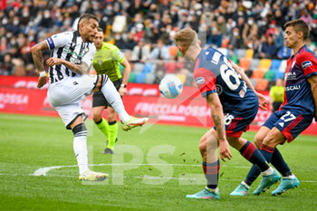 2022-04-03 - Udinese's Roberto Maximiliano Pereyra in action - UDINESE CALCIO VS CAGLIARI CALCIO - ITALIAN SERIE A - SOCCER
