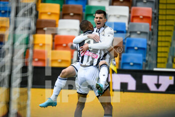 2022-04-03 - Udinese's Beto Betuncal celebrates after scoring a goal 5-1 with Udinese's Ignacio Pussetto - UDINESE CALCIO VS CAGLIARI CALCIO - ITALIAN SERIE A - SOCCER