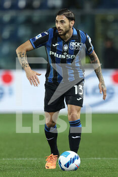 2022-04-18 - Giuseppe Pezzella (Atalanta BC) in action - ATALANTA BC VS HELLAS VERONA FC - ITALIAN SERIE A - SOCCER