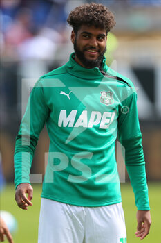 2022-04-16 - Emil Ceide of US SASSUOLO smiles during the Serie A match between Cagliari Calcio and US Sassuolo at Unipol Domus on April 16, 2022 in Cagliari, Italy. - CAGLIARI CALCIO VS US SASSUOLO - ITALIAN SERIE A - SOCCER