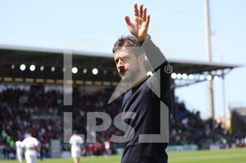 2022-04-16 - Alessio Dionisi of US SASSUOLO greets his fans during the Serie A match between Cagliari Calcio and US Sassuolo at Sardegna Arena on April 16, 2022 in Cagliari, Italy. - CAGLIARI CALCIO VS US SASSUOLO - ITALIAN SERIE A - SOCCER