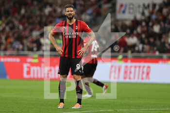 2022-04-15 - Olivier Giroud of AC Milan expresses disappointment during the Serie A 2021/22 football match between AC Milan and Genoa CFC at Giuseppe Meazza Stadium, Milan, Italy on April 15, 2022 - AC MILAN VS GENOA CFC - ITALIAN SERIE A - SOCCER