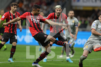 2022-04-15 - Junior Messias of AC Milan scores a goal during the Serie A 2021/22 football match between AC Milan and Genoa CFC at Giuseppe Meazza Stadium, Milan, Italy on April 15, 2022 - AC MILAN VS GENOA CFC - ITALIAN SERIE A - SOCCER